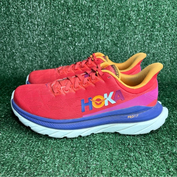 Hoka One One Womens Mach 4 Fiesta Red Running Shoes Sneakers Size 8 B - Picture 3 of 12